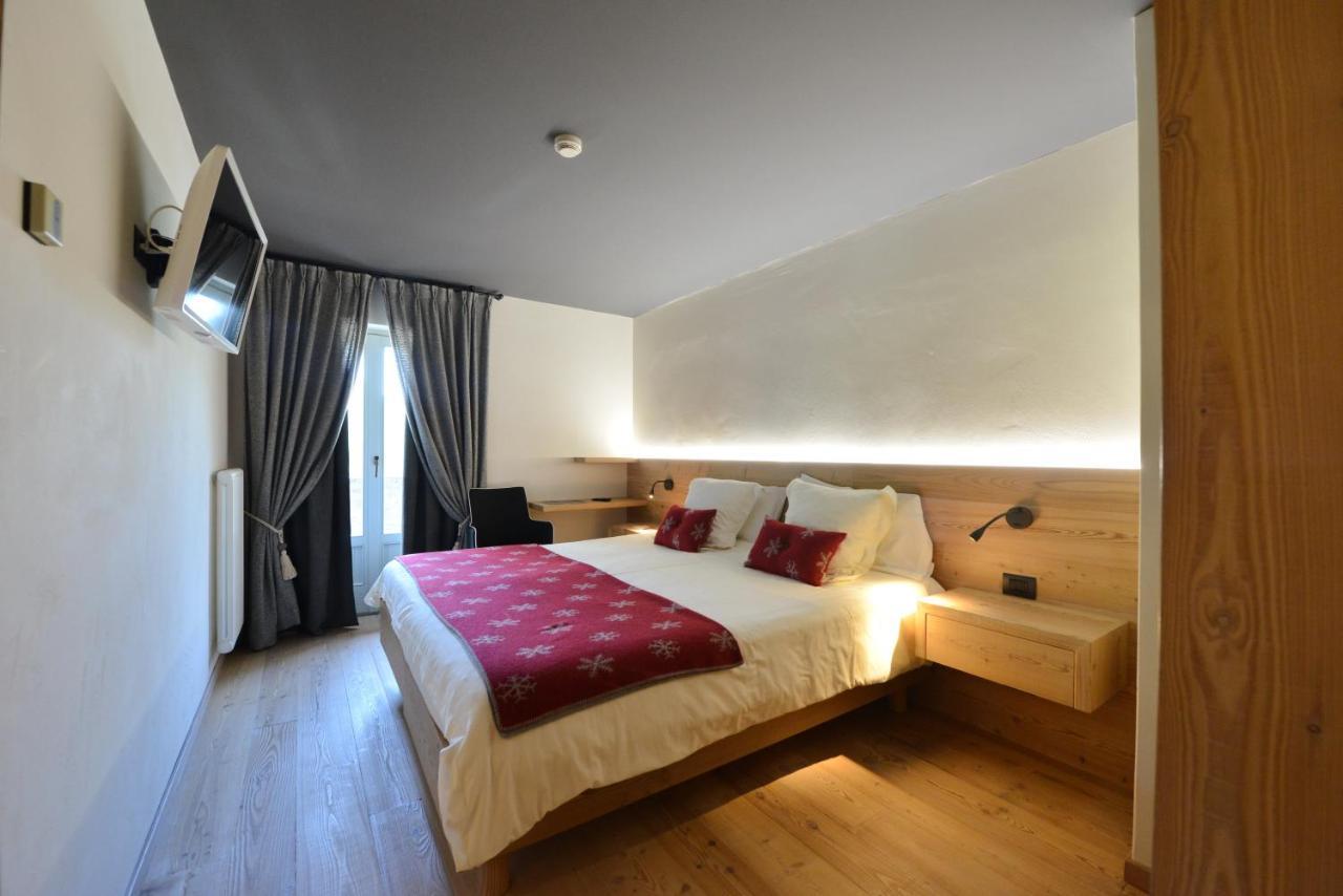 La Madonnina Del Gran Paradiso Wellness Hotel Cogne Exterior foto