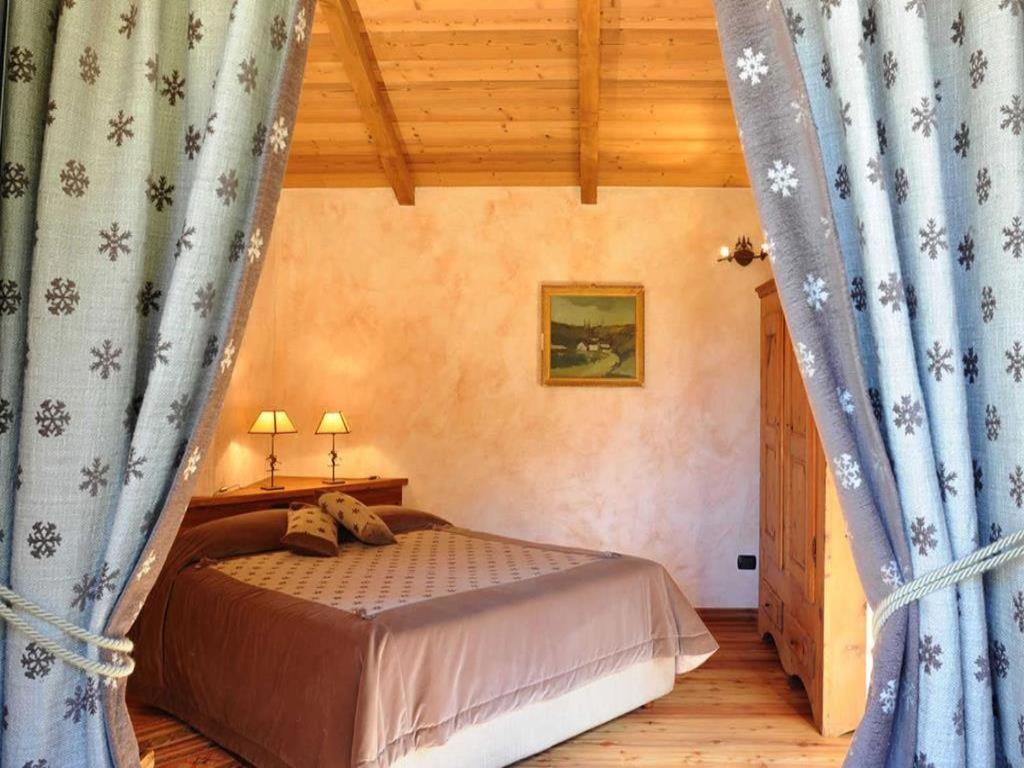 La Madonnina Del Gran Paradiso Wellness Hotel Cogne Exterior foto