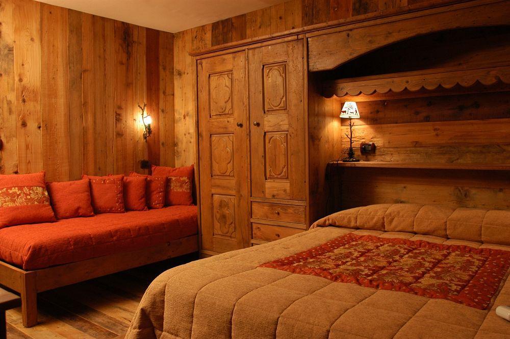 La Madonnina Del Gran Paradiso Wellness Hotel Cogne Exterior foto