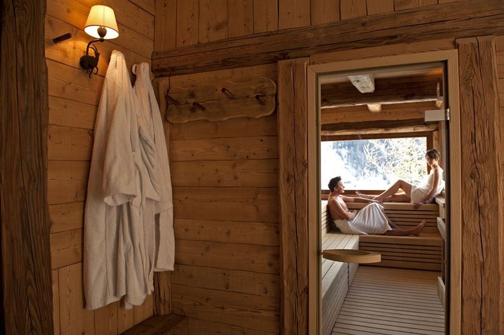 La Madonnina Del Gran Paradiso Wellness Hotel Cogne Exterior foto