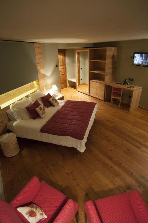 La Madonnina Del Gran Paradiso Wellness Hotel Cogne Exterior foto